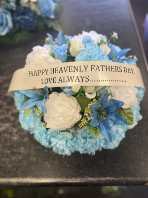 Standard Silk Posy With Ribbon