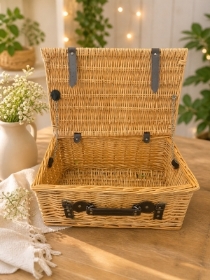 Picnic basket